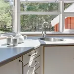Vakantiehuis Henriette - 850m From The Sea By Interhome *