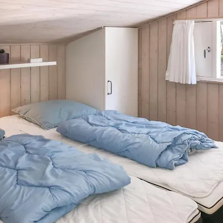 Vakantiehuis Henriette - 850m From The Sea By Interhome *
